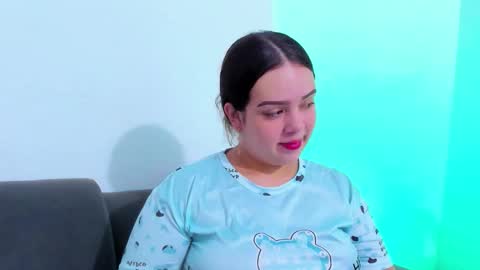 Snapshot of emely_pregnant1 chatting on March 2026 05:32:02 AM Emy online show from March 2026 05:32:02 AM