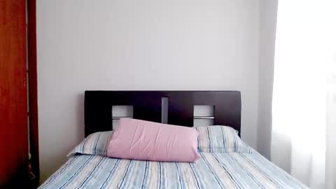 emely_sexx online show from November 2025 05:04:02 PM