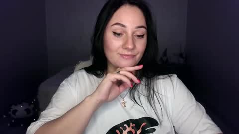 Emely online show from March 2025 05:52:02 AM