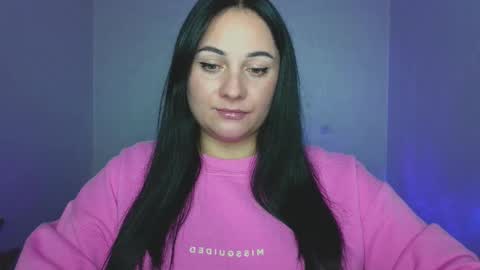 Emely online show from September 2025 04:18:02 PM