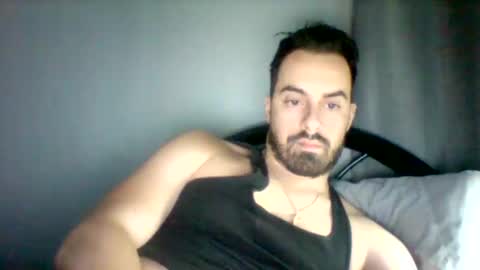 Snapshot of emgee88 chatting on December 2024 05:05:02 AM emgee88 online show from December 2024 05:05:02 AM