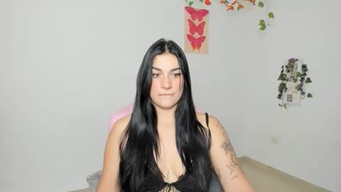 Snapshot of emi_blossom_ chatting on March 2026 03:38:01 PM Emily online show from March 2026 03:38:01 PM