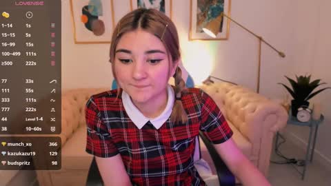  Emily  follow me  online show from January 2025 06:41:02 PM