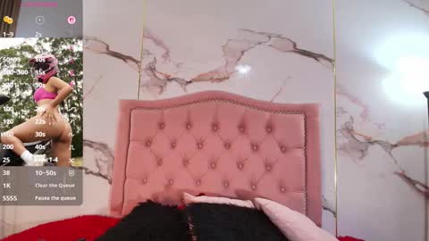 Snapshot of emiily_carter chatting on November 2025 11:24:01 AM Emiily Carter online show from November 2025 11:24:01 AM