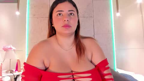 Snapshot of emiilygrace_ chatting on February 2026 11:33:01 AM Emiily Grace online show from February 2026 11:33:01 AM