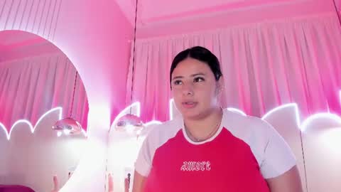 Snapshot of emiilygrace_ chatting on June 2026 11:30:02 AM Emiily Grace online show from June 2026 11:30:02 AM
