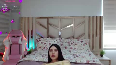 Snapshot of emilee_star chatting on July 2026 12:55:01 PM Emilee online show from July 2026 12:55:01 PM