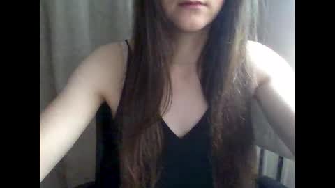 Snapshot of emili0899 chatting on September 2025 09:45:02 AM emili0899 online show from September 2025 09:45:02 AM