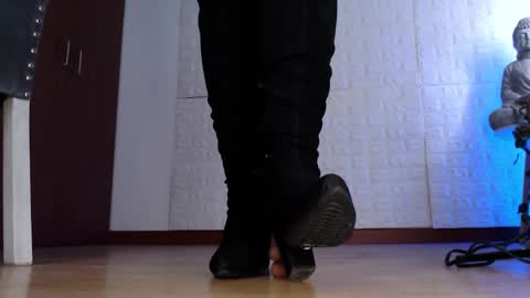 POWERFULL GODDESS EMILI online show from February 2025 06:46:02 PM