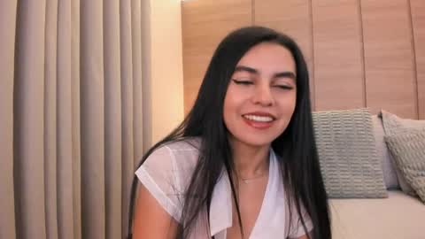 Snapshot of emilia_1040 chatting on May 2026 12:54:02 PM emilia_1040 online show from May 2026 12:54:02 PM