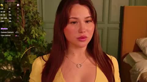 Snapshot of emilia_dream chatting on February 2026 06:20:02 PM emilia_dream online show from February 2026 06:20:02 PM