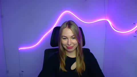 Emilia online show from September 2025 05:23:01 AM