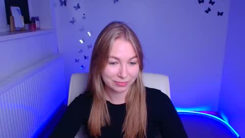 Emilia online show from October 2025 11:29:01 AM