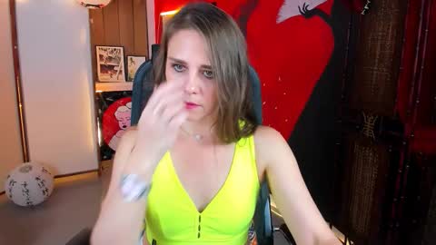 Emilia Bedy online show from November 2025 09:09:02 AM