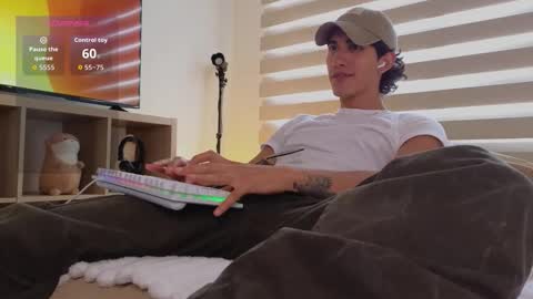 emilio_rivs online show from March 2026 02:44:01 PM