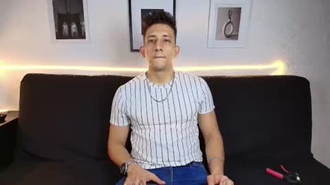 Snapshot of emiliocum_24 chatting on July 2026 04:31:01 AM EMILIOCUM online show from July 2026 04:31:01 AM