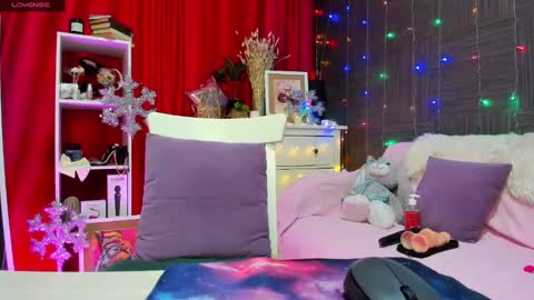 Emiliya online show from December 2024 08:20:01 AM