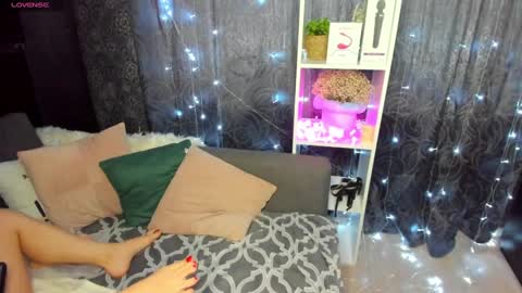 Emiliya online show from February 2025 08:24:02 AM