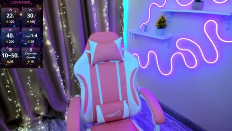 Emiliya online show from February 2025 08:38:01 AM