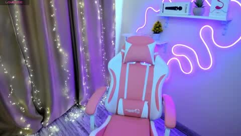 Emiliya online show from February 2025 05:00:01 AM