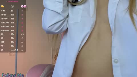 Emilly online show from March 2025 02:26:01 PM