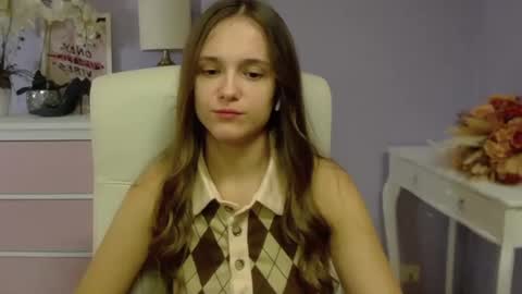 Emilly online show from January 2025 10:50:01 AM