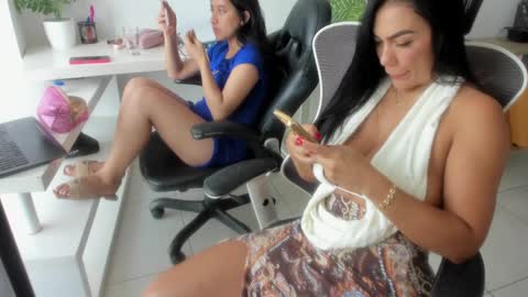 Emilly  online show from March 2026 03:29:02 PM