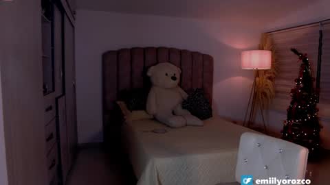  emily valentina     online show from December 2025 01:48:02 AM