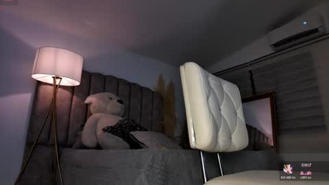  emily valentina     online show from February 2026 01:34:02 AM