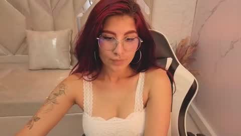 Snapshot of emily__tp chatting on February 2026 02:02:01 PM Emily tp 700am - 1400pm online show from February 2026 02:02:01 PM