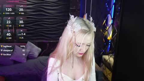 Emily online show from December 2024 03:25:02 AM