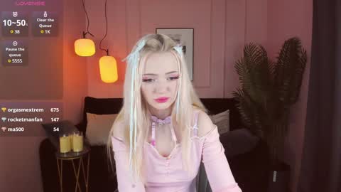 Emily online show from January 2025 01:06:02 AM