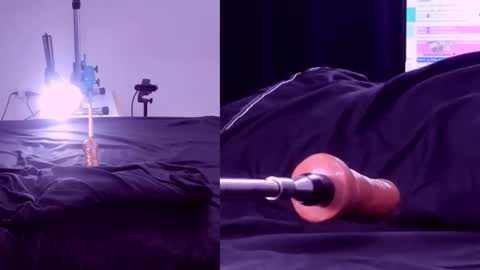 Emily online show from September 2025 08:45:01 PM