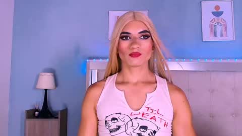 emily_castillo_1 online show from September 2025 05:21:01 AM