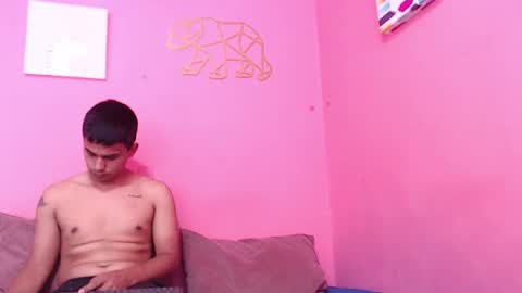 emily_charly online show from October 2025 04:05:02 PM