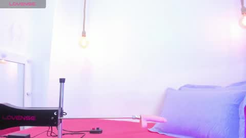 Emily online show from February 2025 07:25:01 PM