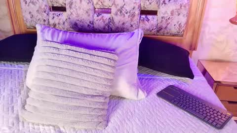 emily_dempsey online show from February 2026 07:06:01 PM