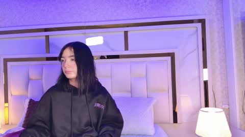 Snapshot of emily_dempsey chatting on May 2026 11:39:02 AM emily_dempsey online show from May 2026 11:39:02 AM