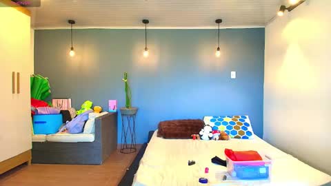 emily_foru online show from May 2026 04:04:02 PM
