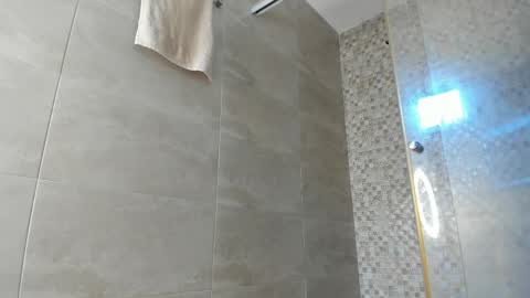 emily_gaviria1 online show from April 2026 12:23:01 PM