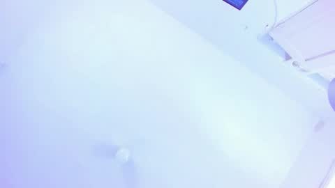 Emi  online show from January 2025 08:06:02 PM