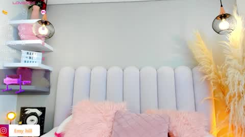 EMILY   Monday 5-2 am From Tuesday to Friday5-1 am Colombia time online show from January 2025 12:20:02 AM