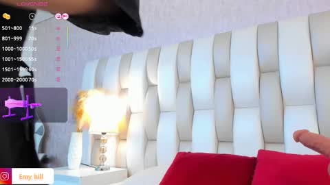 EMILY   Monday 5-2 am From Tuesday to Friday5-1 am Colombia time online show from February 2025 01:00:02 AM