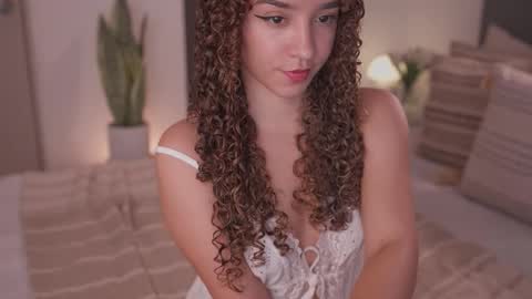 Juliana online show from February 2026 10:03:01 PM