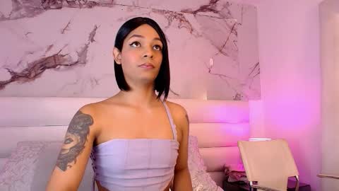emily lady20  Independient modelIndependiente online show from May 2026 12:02:01 PM