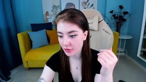 Emily online show from May 2026 06:41:01 AM