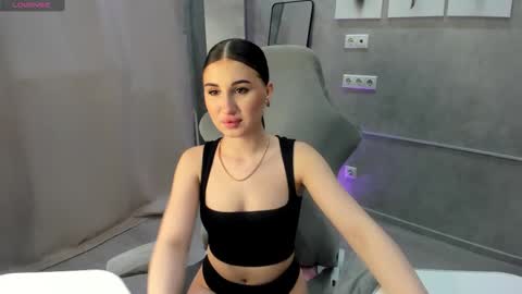 Emily online show from February 2026 04:21:02 AM