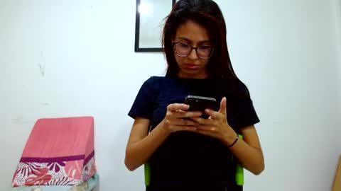 Snapshot of emily_loperaa chatting on May 2026 04:29:02 AM Emily online show from May 2026 04:29:02 AM
