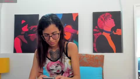 Snapshot of emily_loperaa chatting on July 2026 03:01:02 PM Emily online show from July 2026 03:01:02 PM