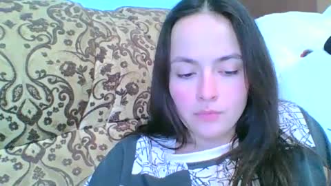 Snapshot of emily_morning_dew chatting on December 2024 12:45:01 PM emily_morning_dew online show from December 2024 12:45:01 PM
